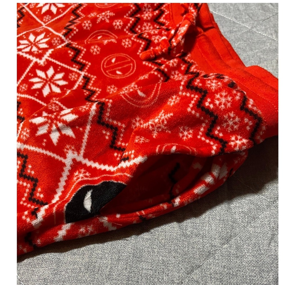 Marvel Deadpool Men's Large Red Fleece Pajama Joggers Pants Holiday Pattern - Picture 7 of 11
